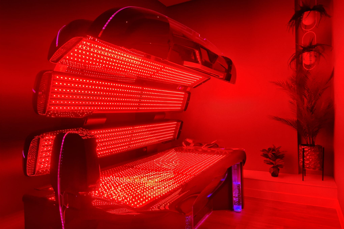 Urban floating city spa